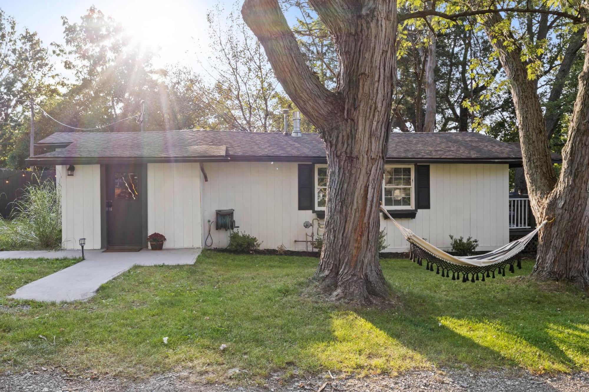 Cozy Home W/ King Bed & Lake Access Canandaigua Exteriör bild