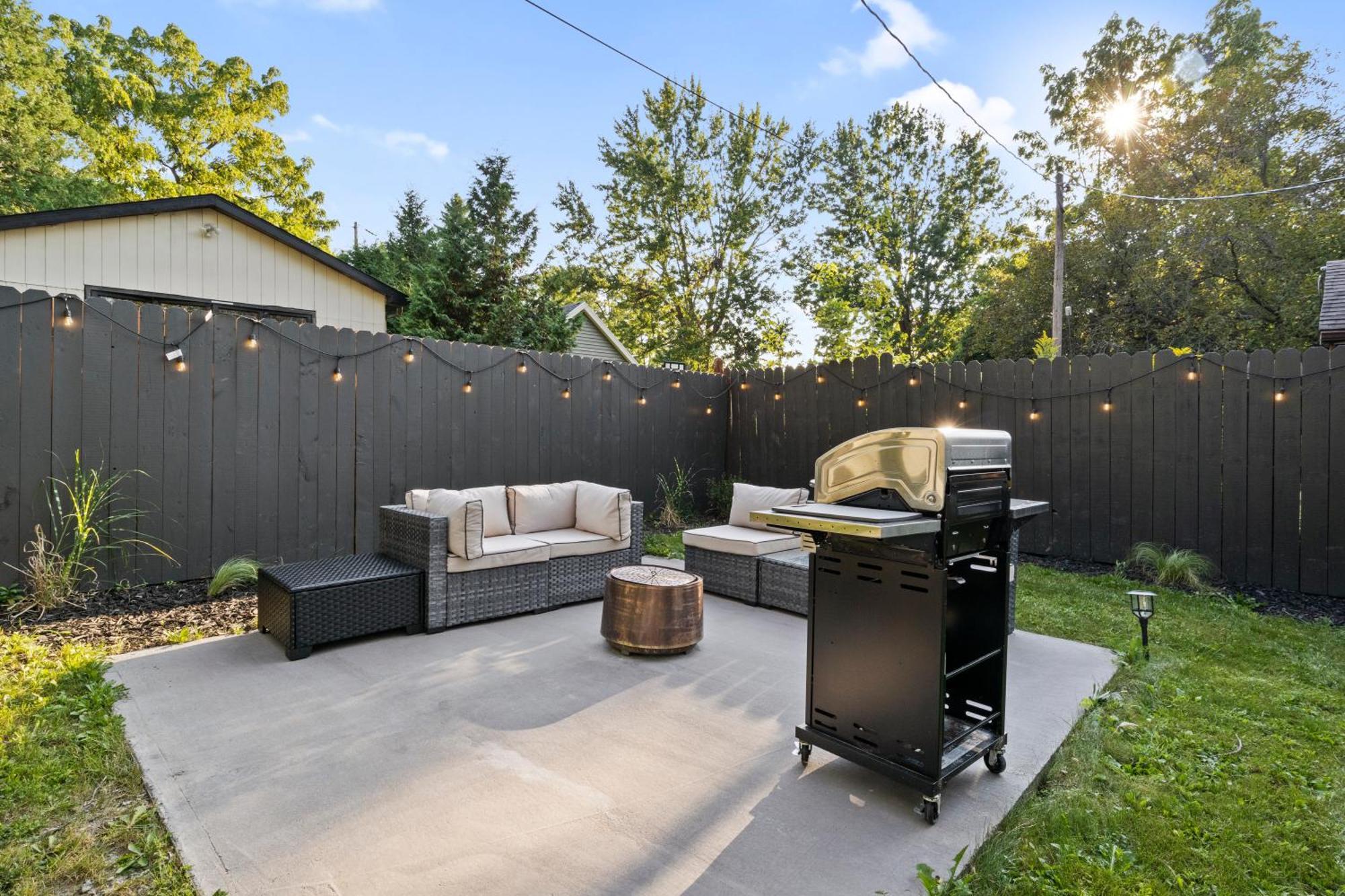Cozy Home W/ King Bed & Lake Access Canandaigua Exteriör bild