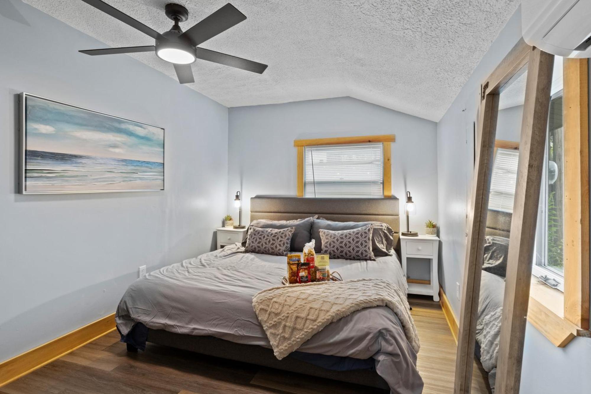 Cozy Home W/ King Bed & Lake Access Canandaigua Exteriör bild